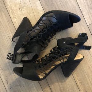 Strappy Black Sandles